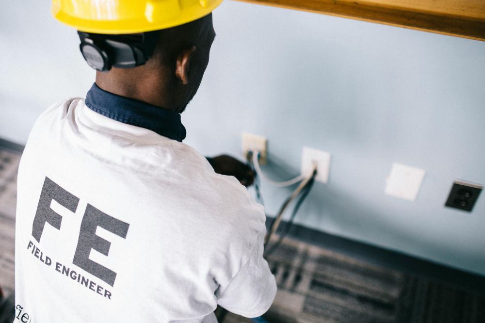 Elektriker Huddinge: säker och professionell elservice