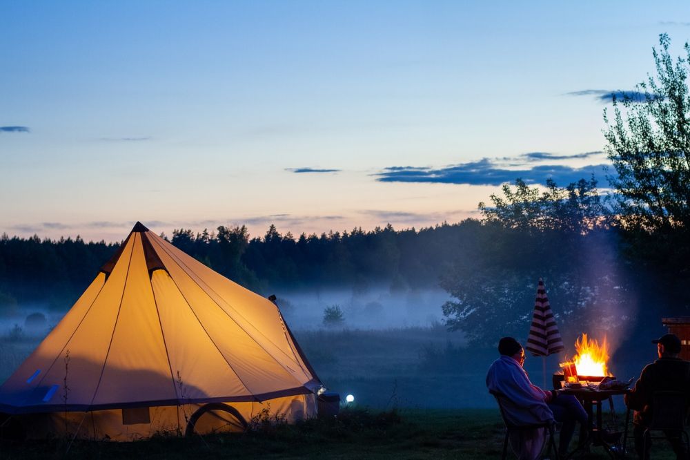 Glamping i Sverige: Glamorös semester i naturen