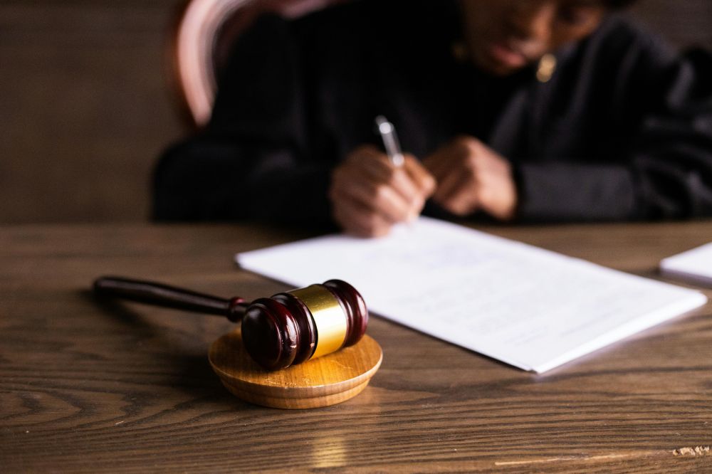 Tvistlösning  så fungerar processen från första konflikt till färdigt beslut